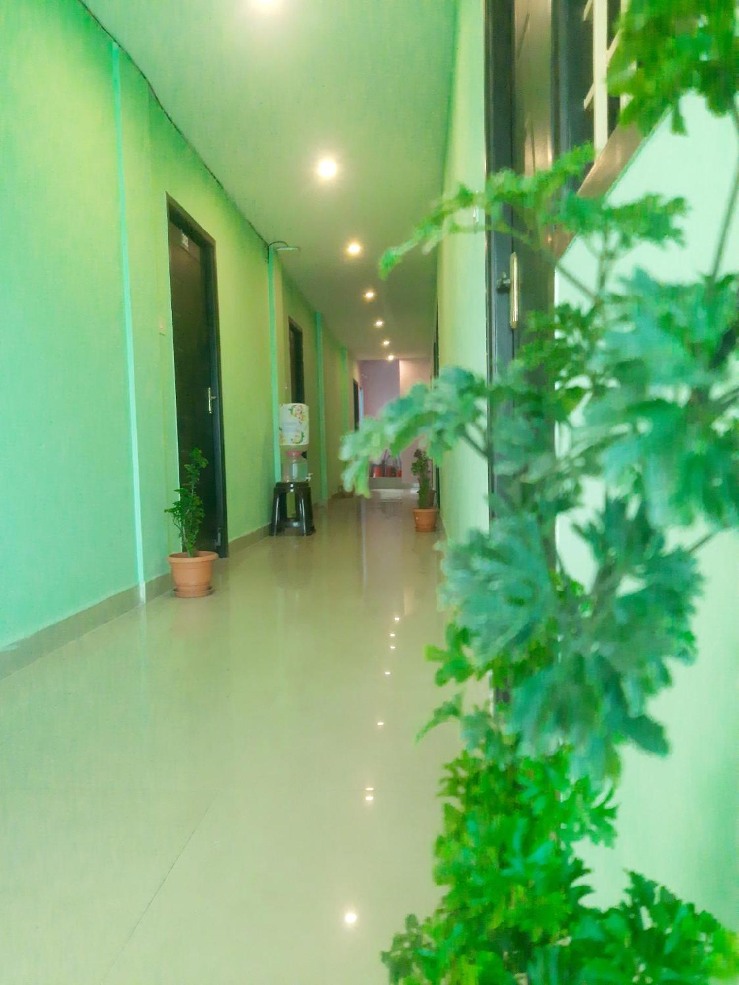 Skyway Rooms Puducherry Buitenkant foto