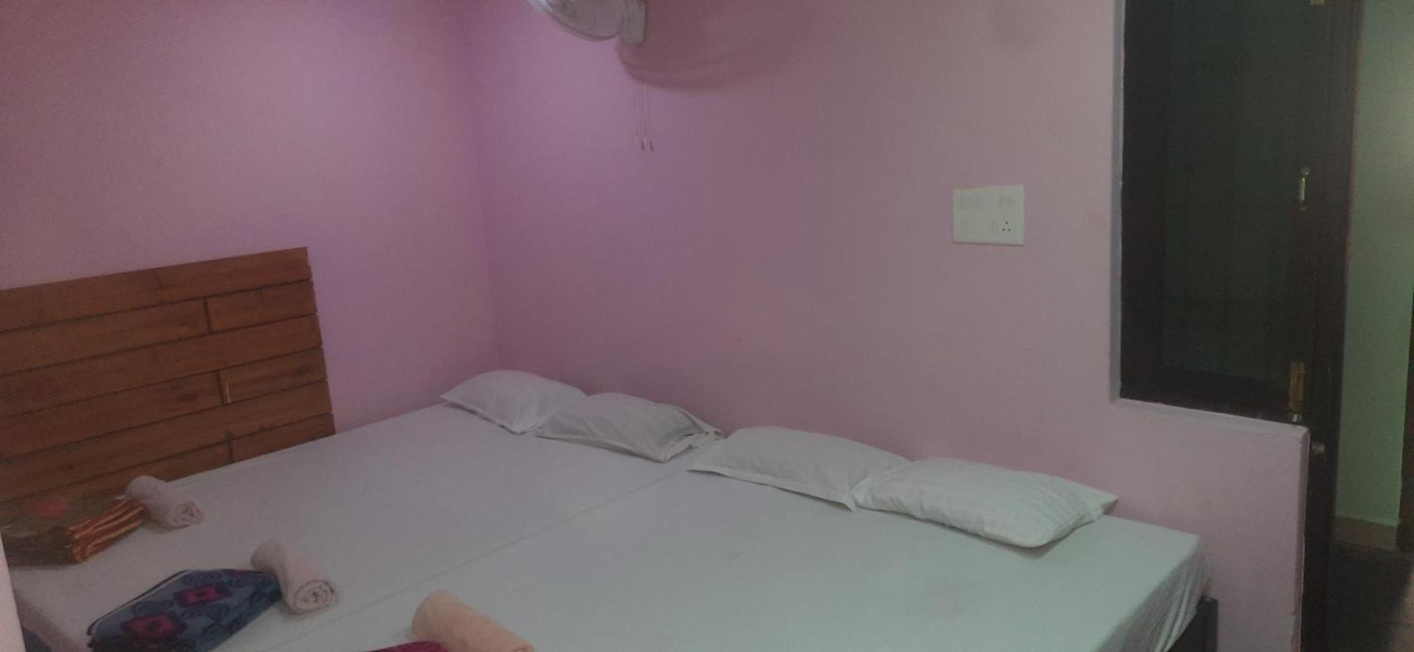 Skyway Rooms Puducherry Buitenkant foto