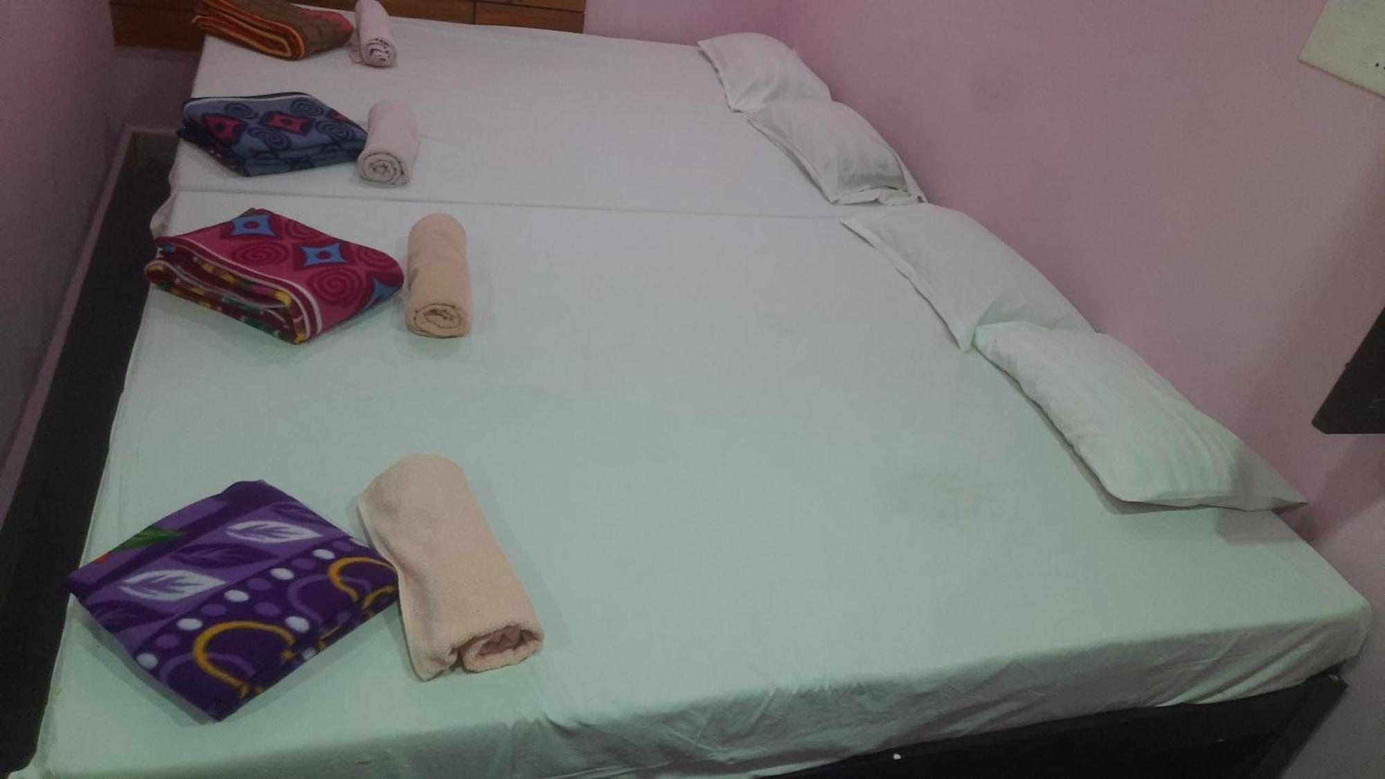 Skyway Rooms Puducherry Buitenkant foto