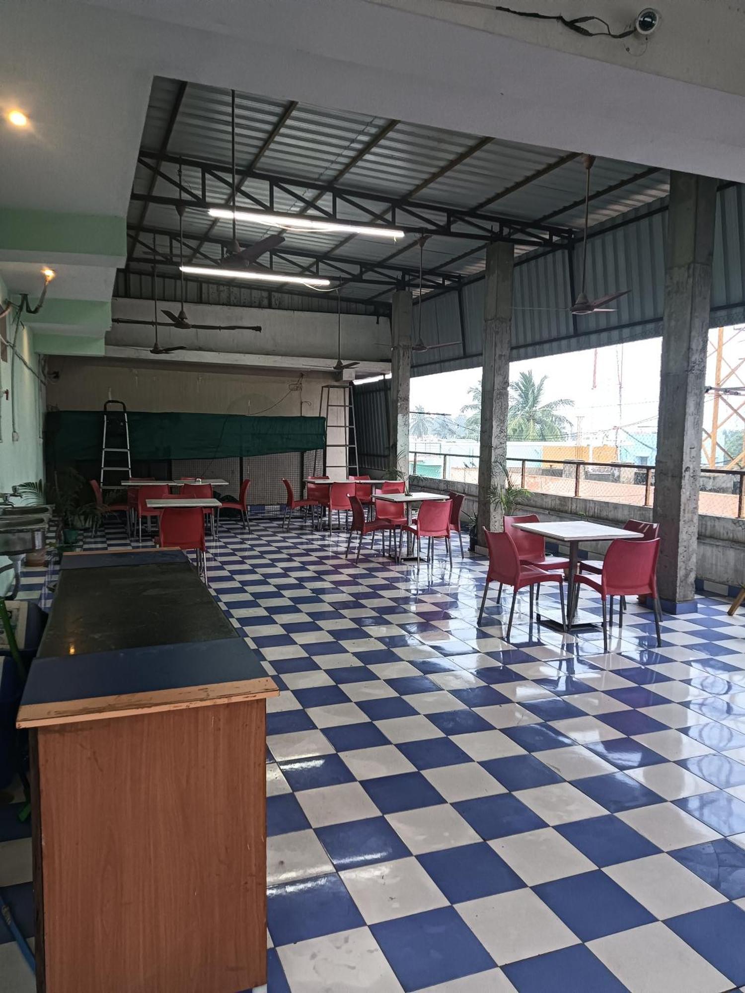 Skyway Rooms Puducherry Buitenkant foto